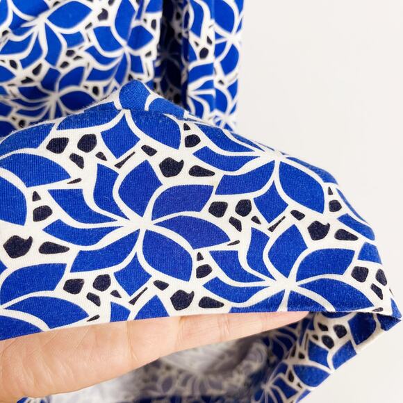 Diane Von Furstenberg Size 4 Blue Della Dress Blue Petals Print White Tie Waist - Picture 12 of 12